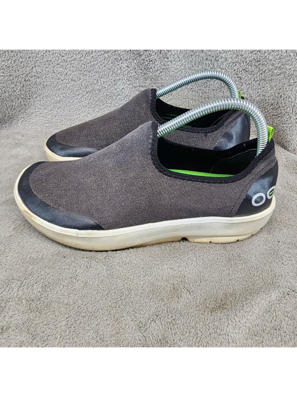 Oofos Shoes Womens Size 9 Gray OOmg EeZee Low Recovery Slip On Sneakers *Read*